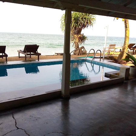 Hotel Asiri Yoga Retreat à Kadurupe Extérieur photo