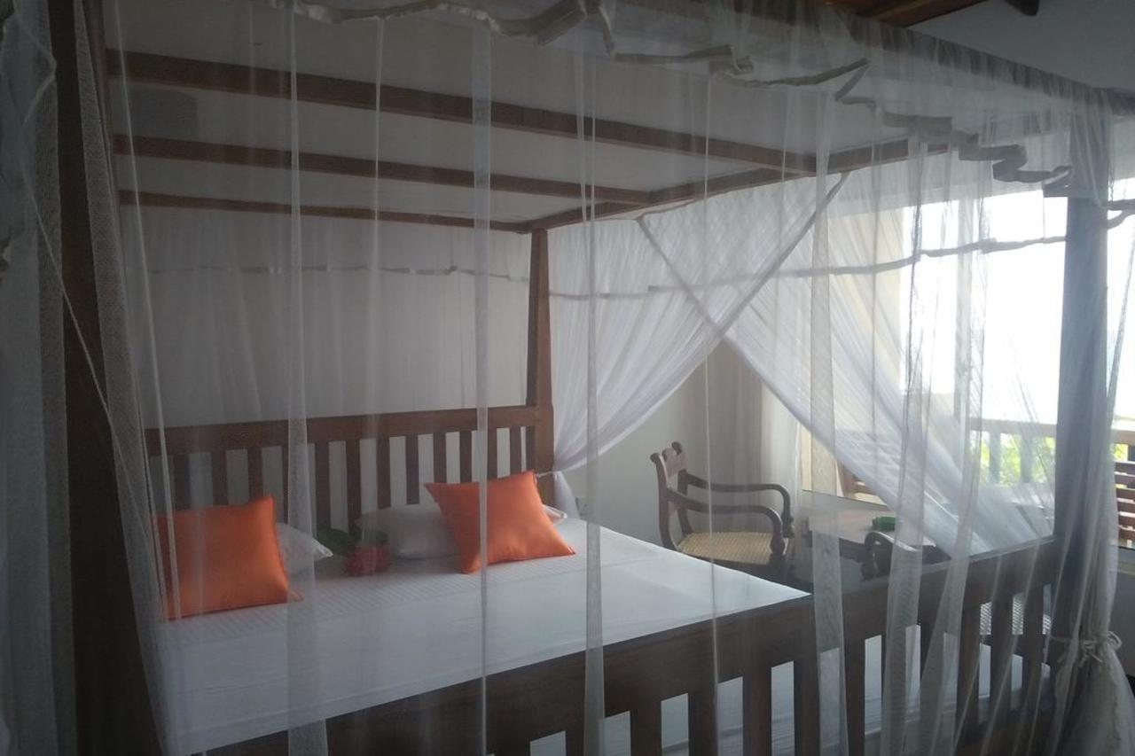 Hotel Asiri Yoga Retreat à Kadurupe Extérieur photo